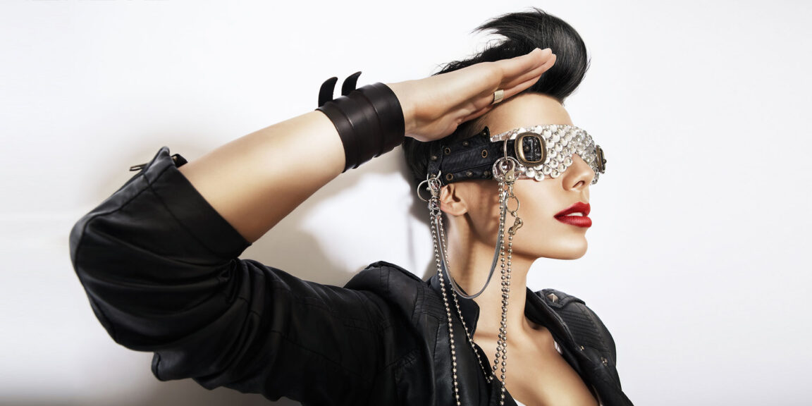 Carousel bottom info